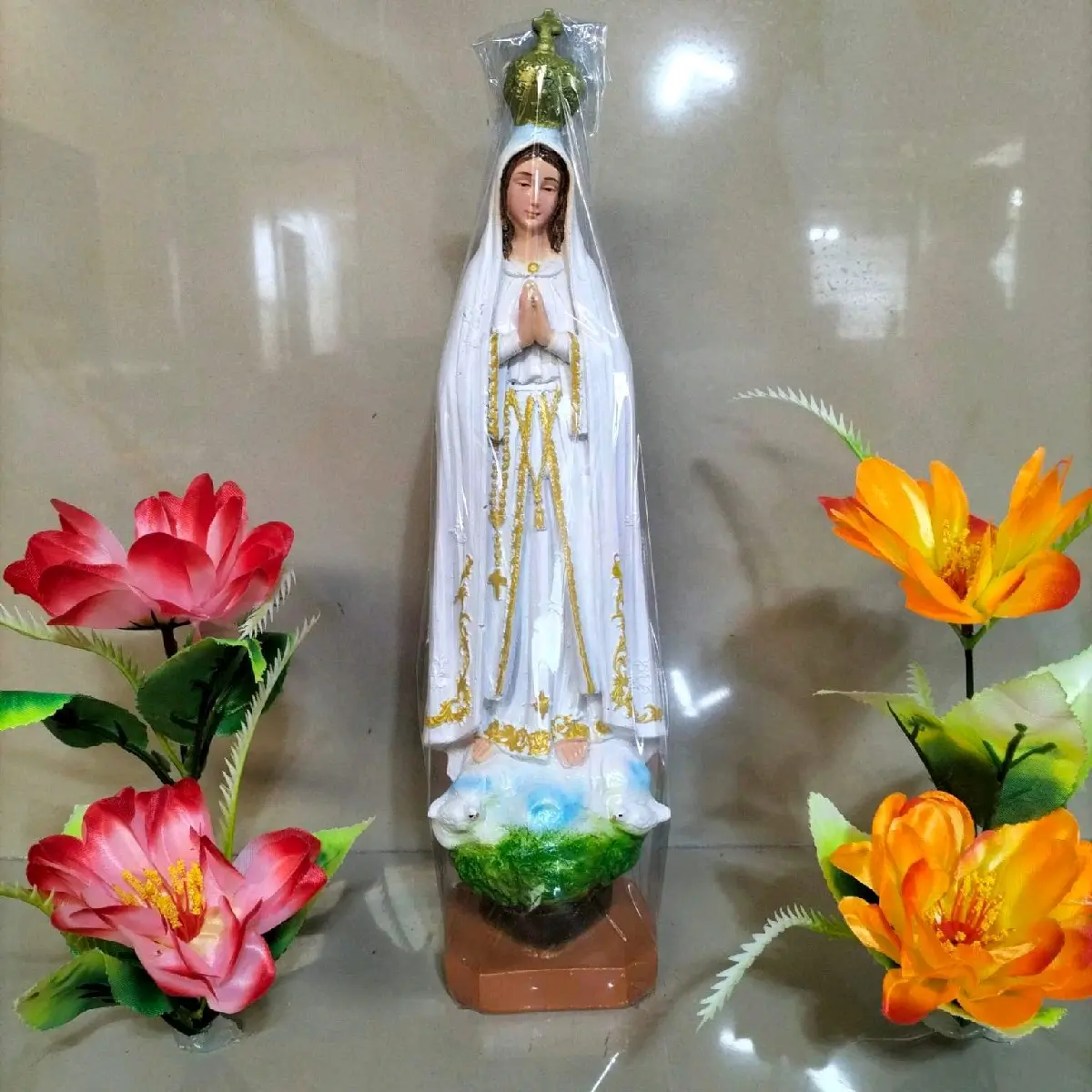our Lady of Fatima 13 inches Sculpture
